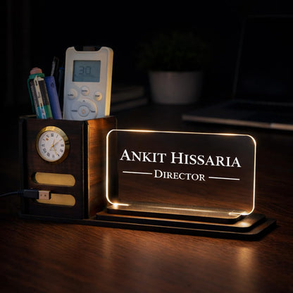 Zesta Personalised Pen Holder with Analog Watch – image 1