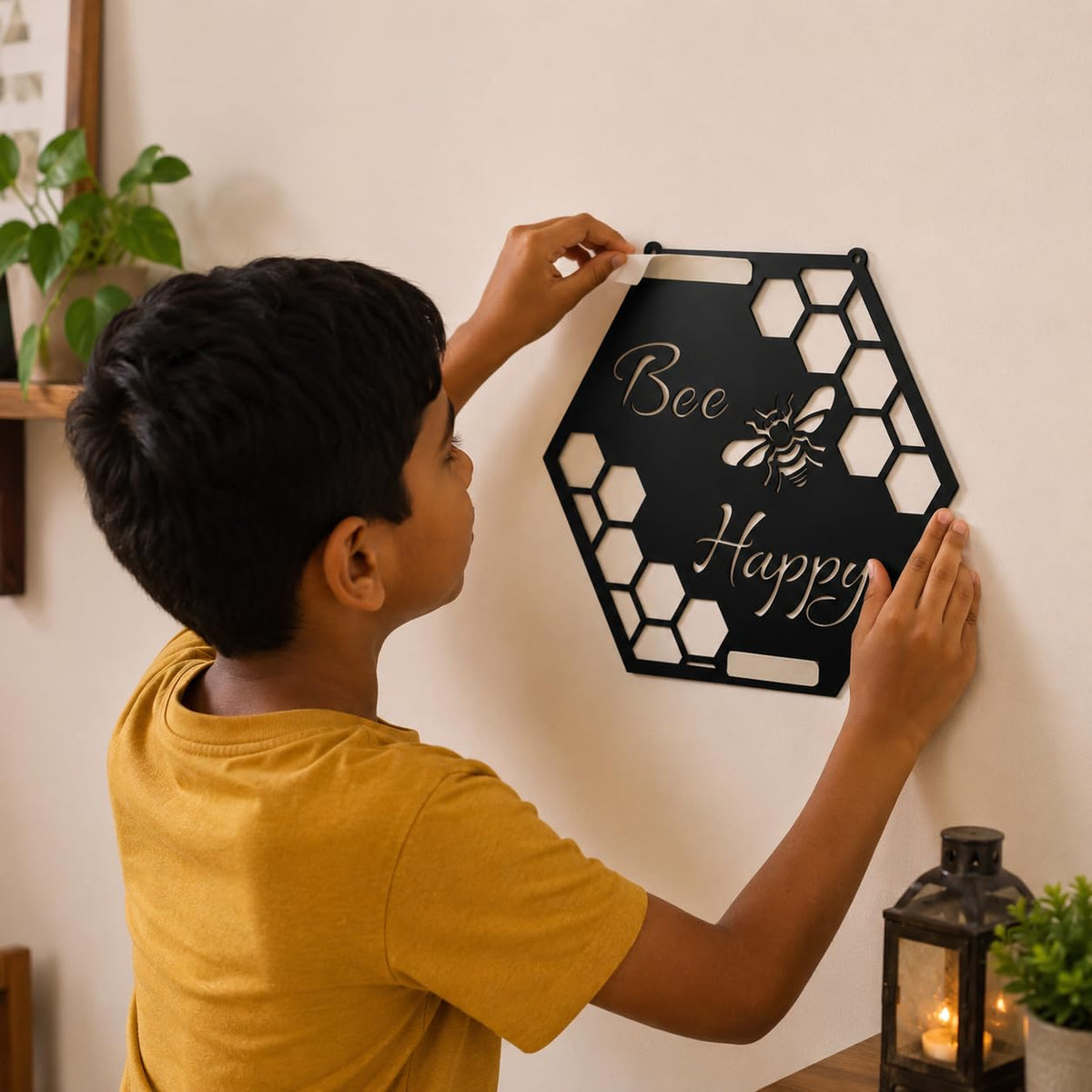 Zesta Bee Happy MDF wooden wall hanging - image 5